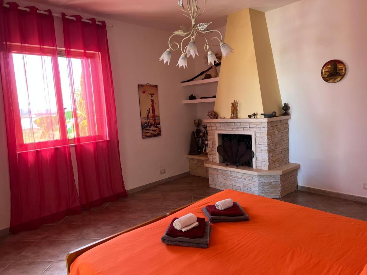 Villa Esclusiva In Riserva Naturale Torre Nubia Ngoại thất bức ảnh